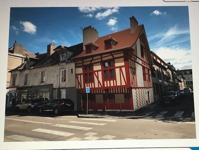 Local Professionnel à Troyes